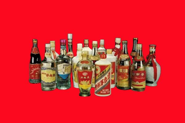 咸宁嘉鱼县回收十八老酒.jpg